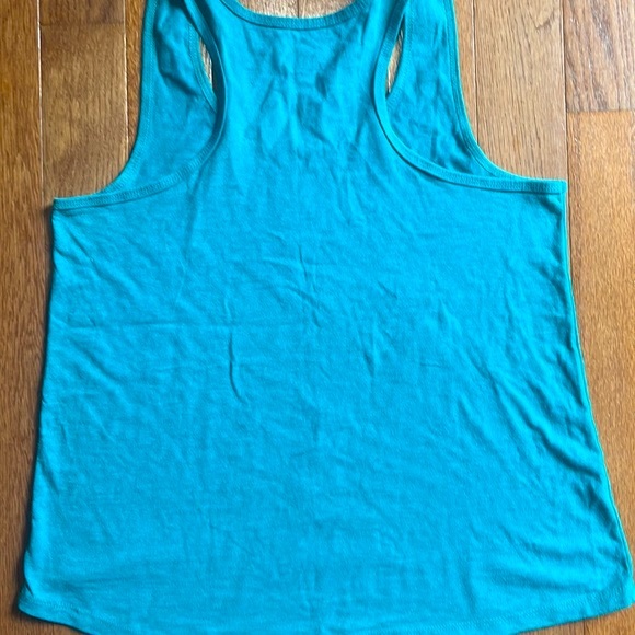 Disney “Seas Rule All” women’s tank size medium - Picture 4 of 5